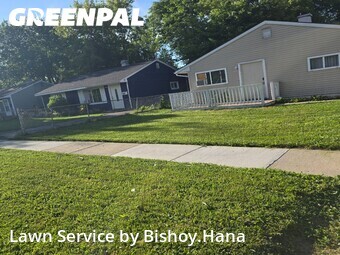 Lawn Mowing nearby Pontiac, MI, 