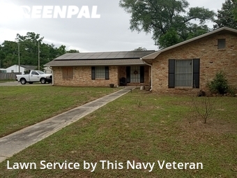 Lawn Care Service nearby Pensacola, FL, 