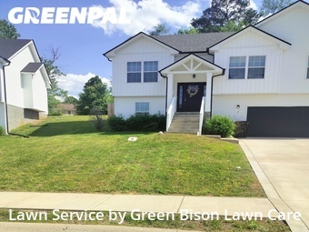 Lawn Care Service nearby Clarksville, TN, 