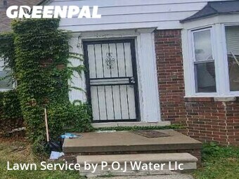 Lawn Maintenance nearby Detroit, MI, 