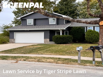 Lawn Mowing Service nearby Papillion, NE, 