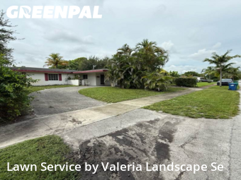 Lawn Mowing Service nearby Miami Gardens, FL, 