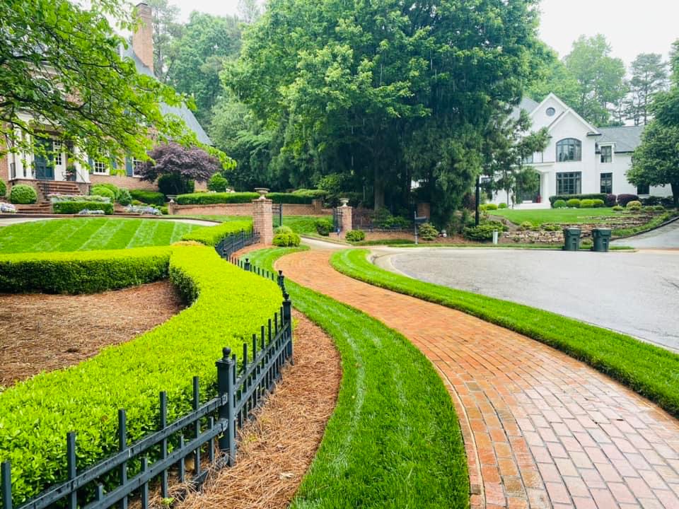 Tec Landscaping Lawn Care Services in Maumelle, AR