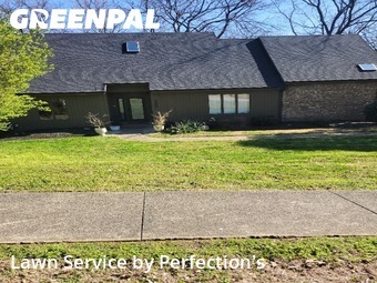 Lawn Care Service nearby Indian Hills, KY, 